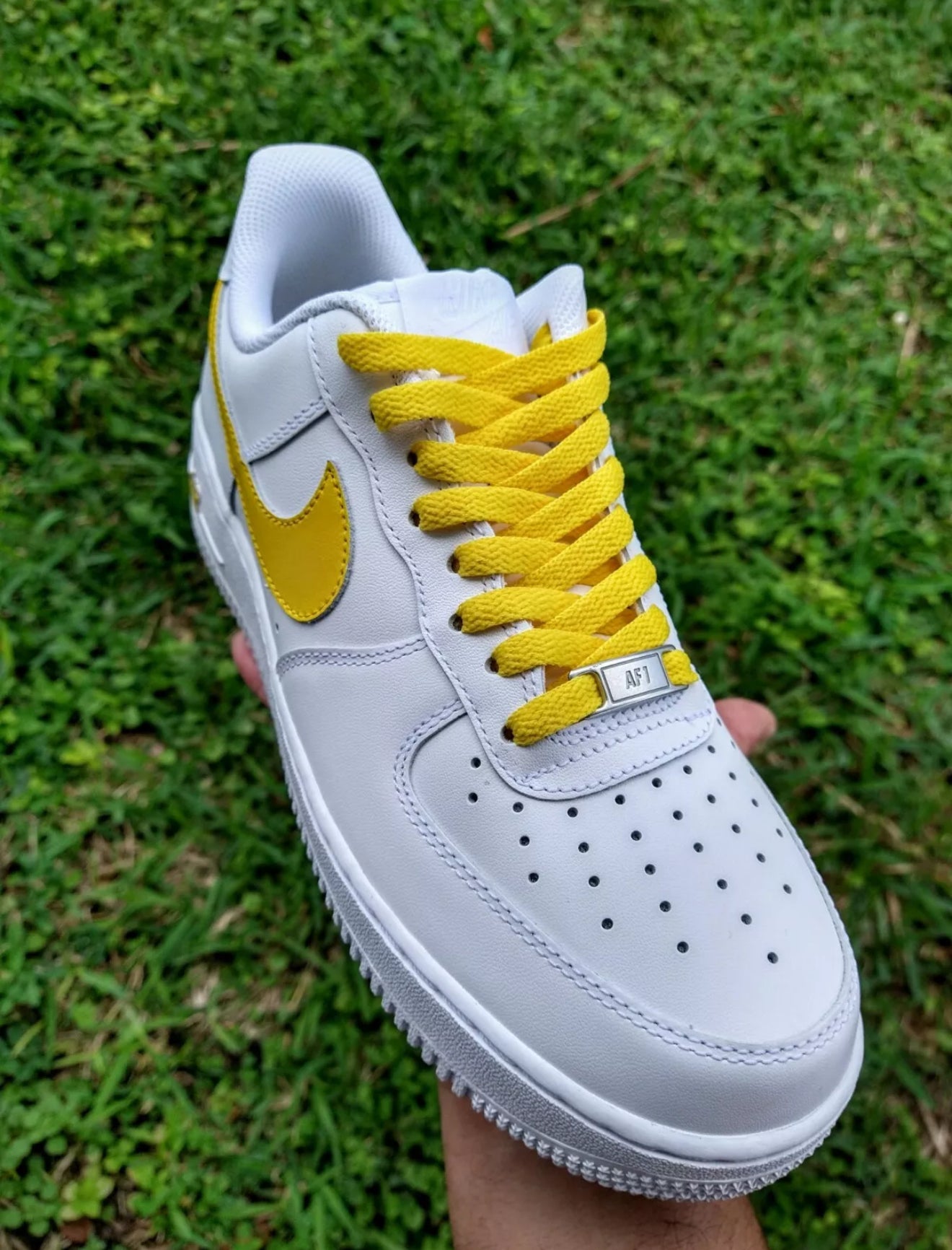 Minimalist custom