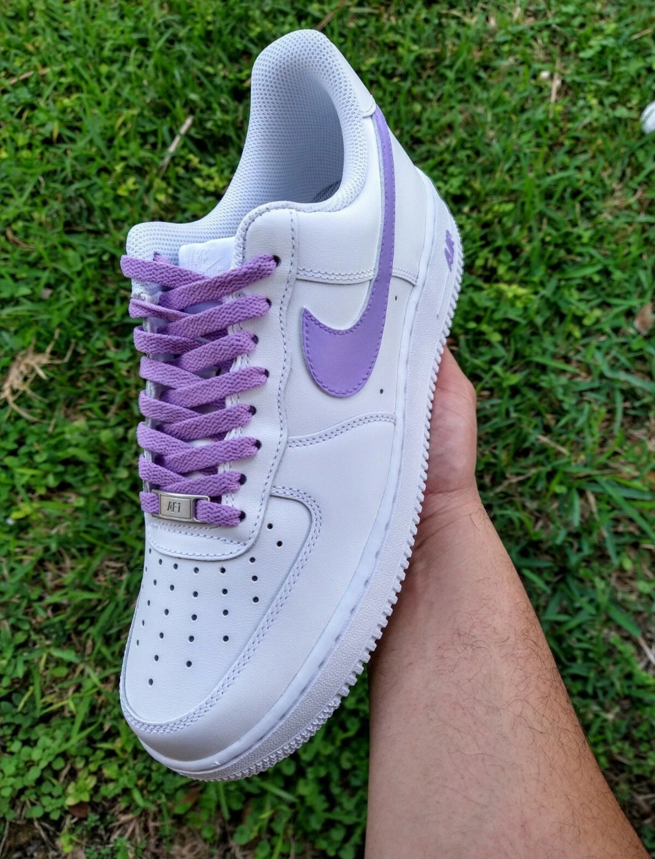 Minimalist custom